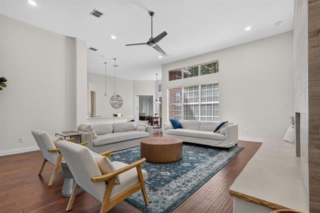 4730 Hampshire Drive - Photo 10