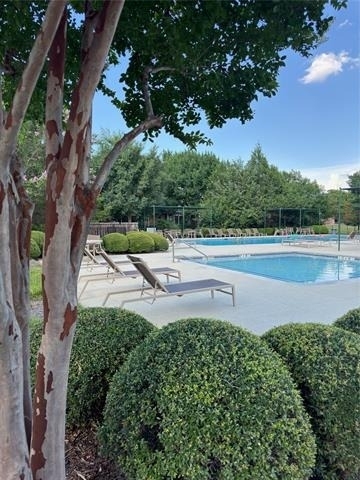 4730 Hampshire Drive - Photo 31