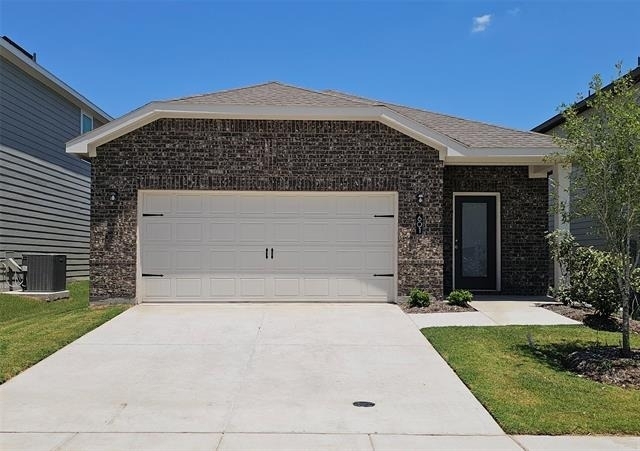 601 Cherry Creek Lane - Photo 0