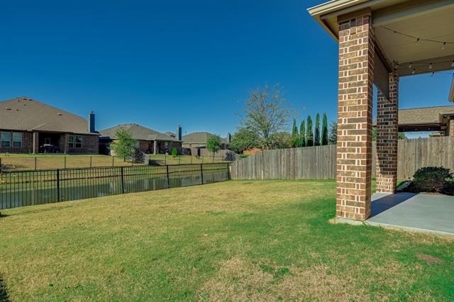 940 Lancashire Lane - Photo 26