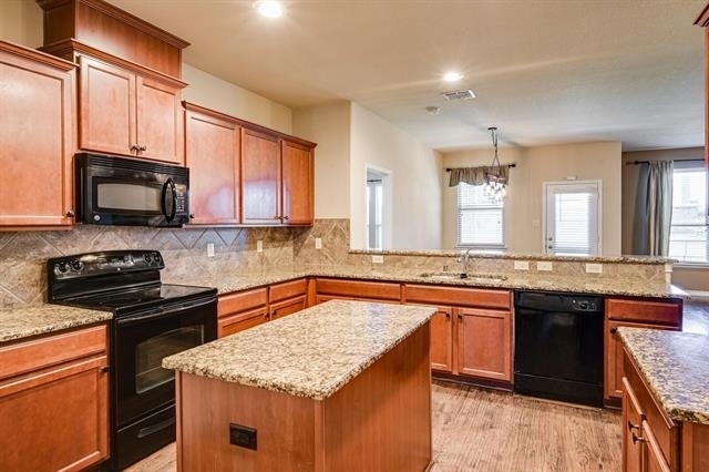 940 Lancashire Lane - Photo 7