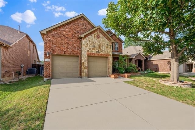 9620 Straightaway Drive - Photo 1