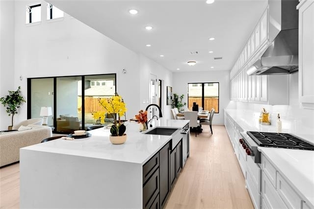10437 Milkweed Court - Photo 9