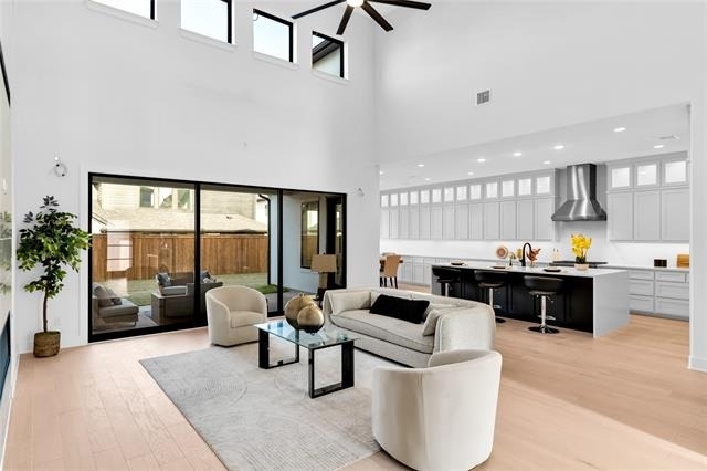 10437 Milkweed Court - Photo 5