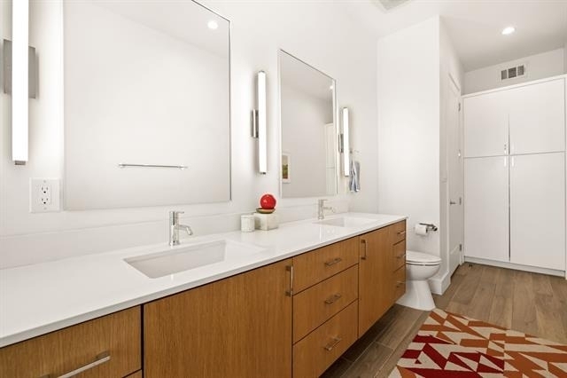 4402 Capitol Avenue - Photo 18