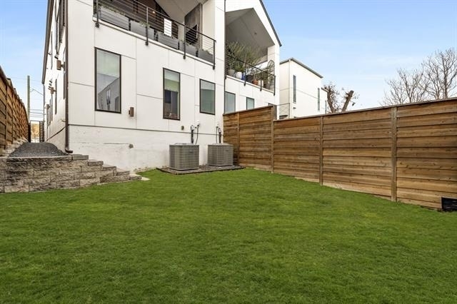 4402 Capitol Avenue - Photo 9