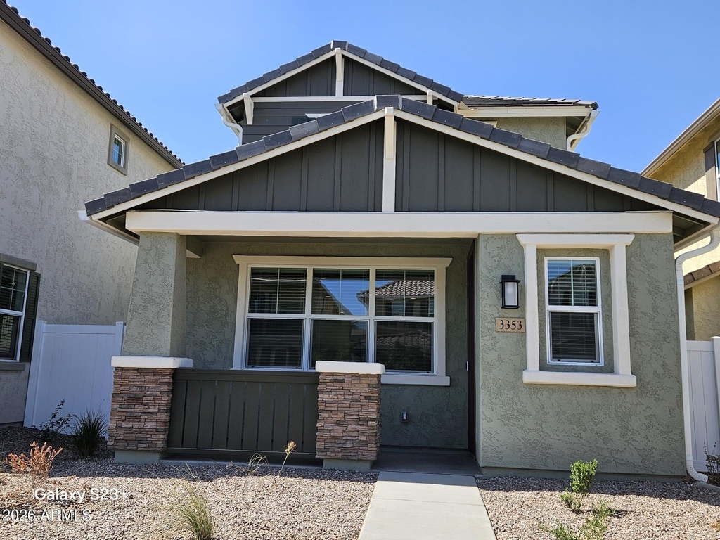 3353 S Primrose Avenue - Photo 1