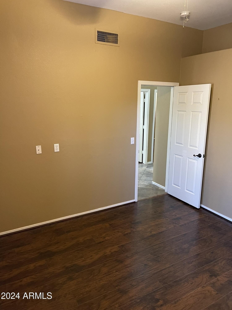 871 W Cherrywood Drive - Photo 24