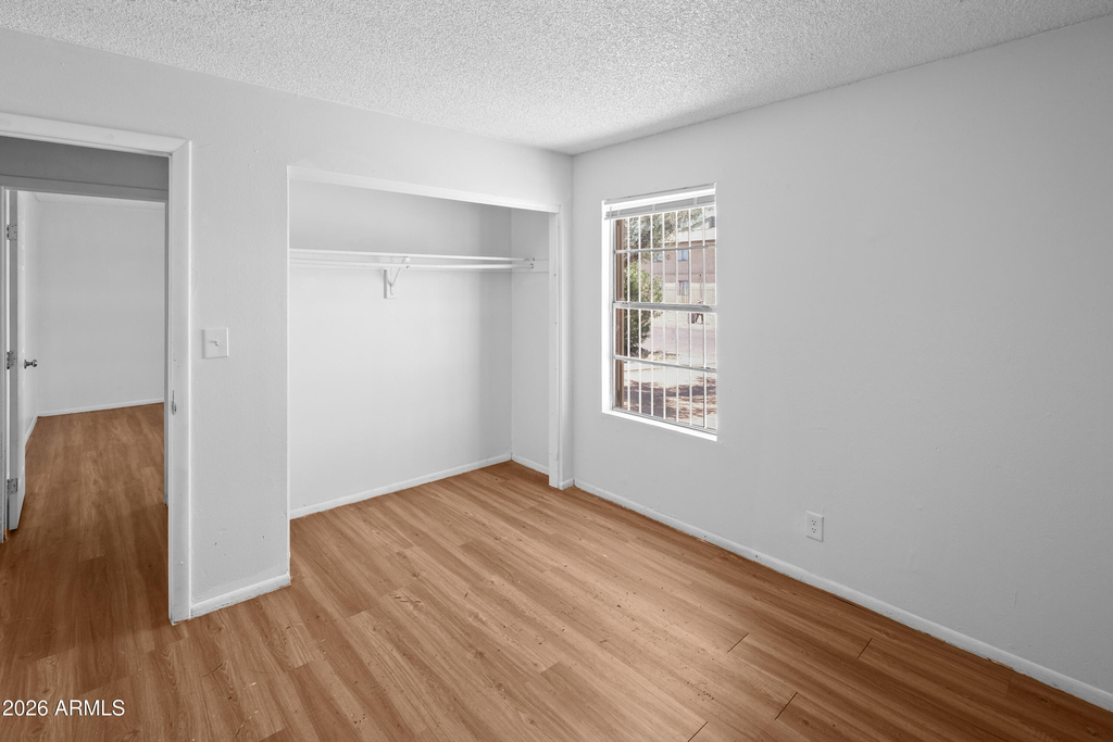 3801 N 23rd Drive - Photo 3