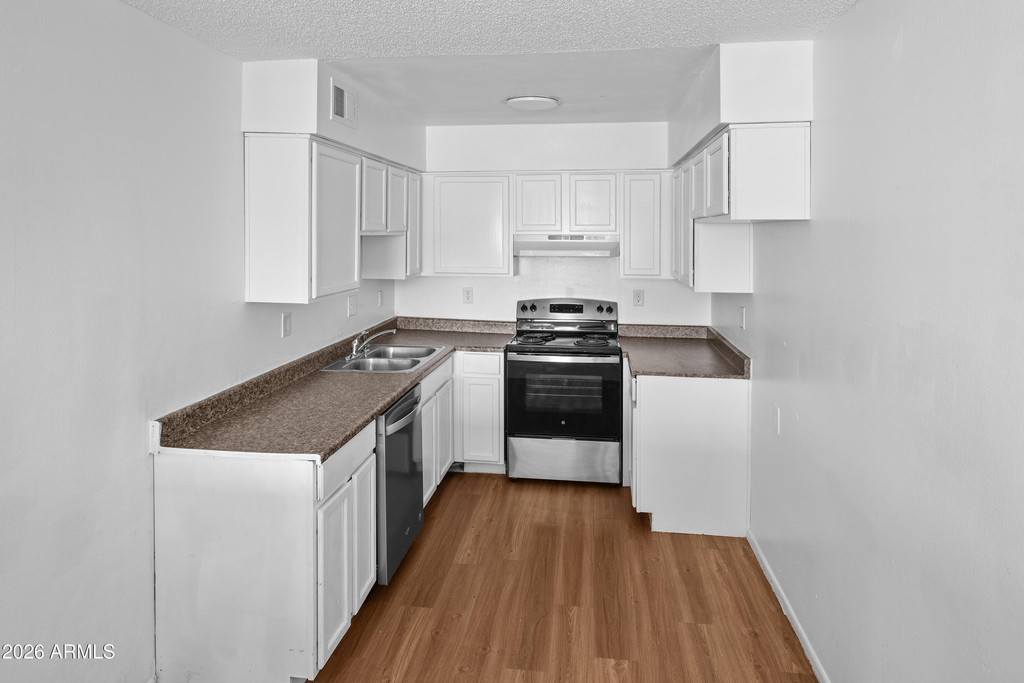 3801 N 23rd Drive - Photo 9
