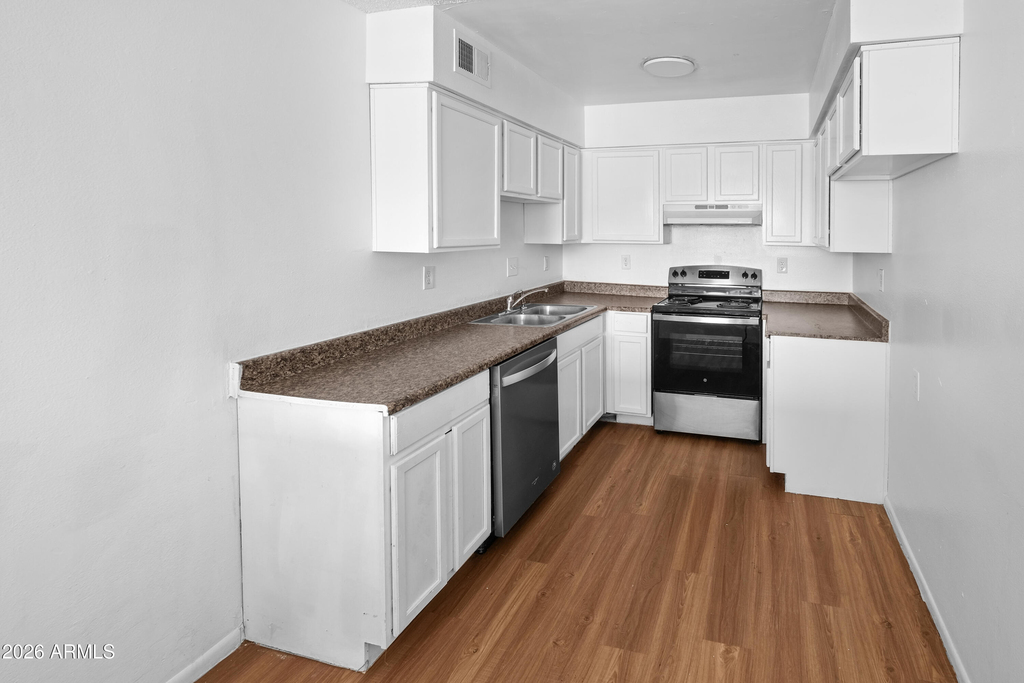 3801 N 23rd Drive - Photo 1