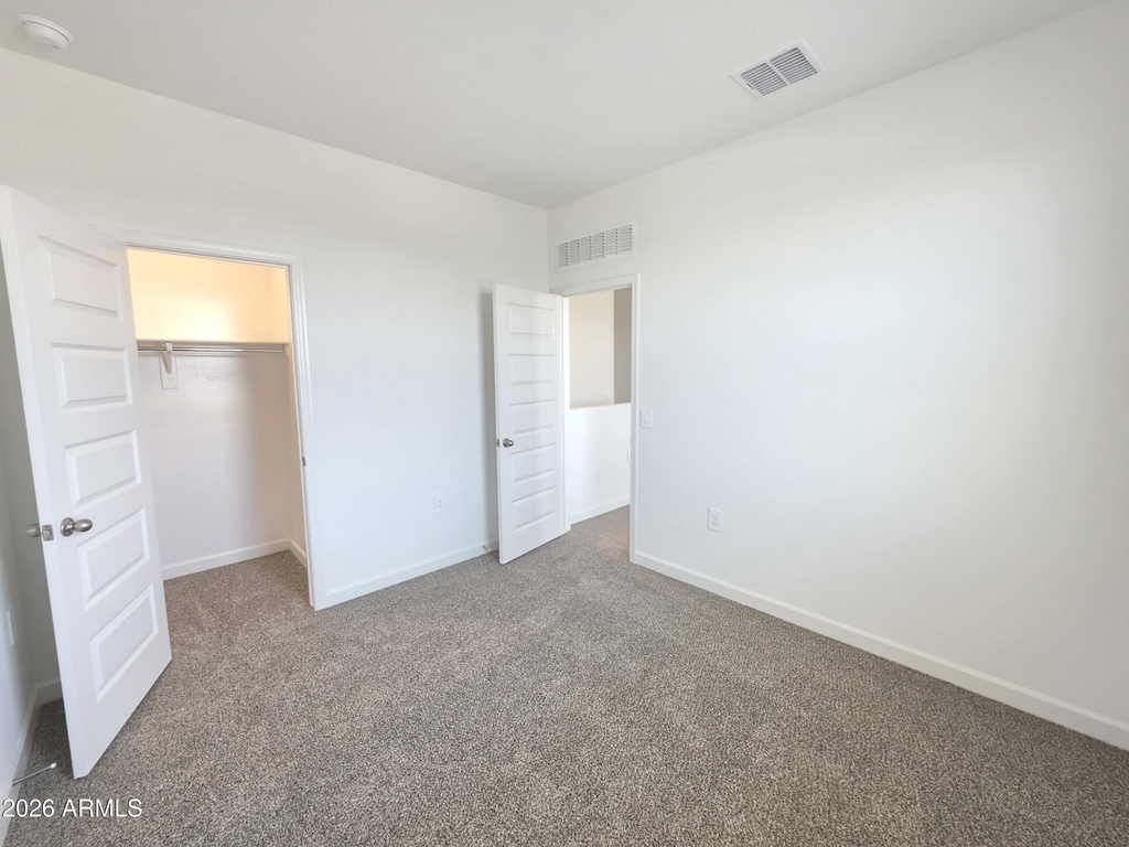 2844 W Shepperd Avenue - Photo 22