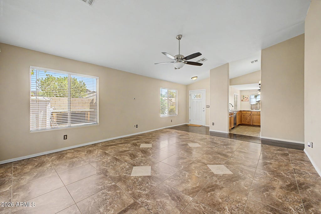 14121 W Fieldings Ferry - Photo 4