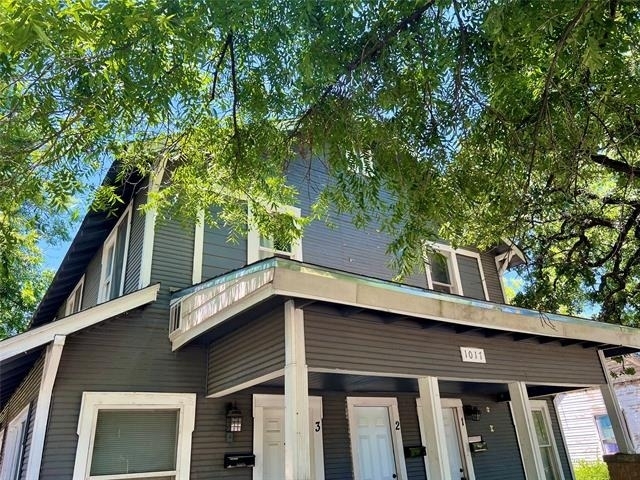 1017 Vine Street - Photo 18