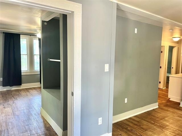 1017 Vine Street - Photo 10