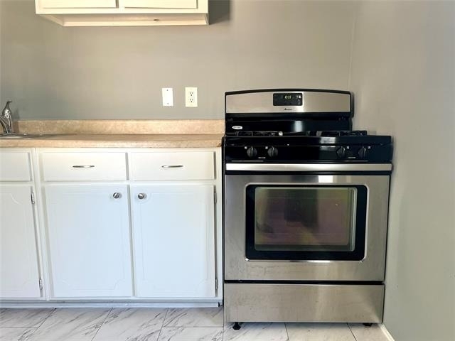 1017 Vine Street - Photo 6