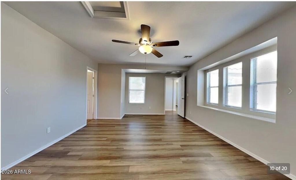 11226 W Garfield Street - Photo 7