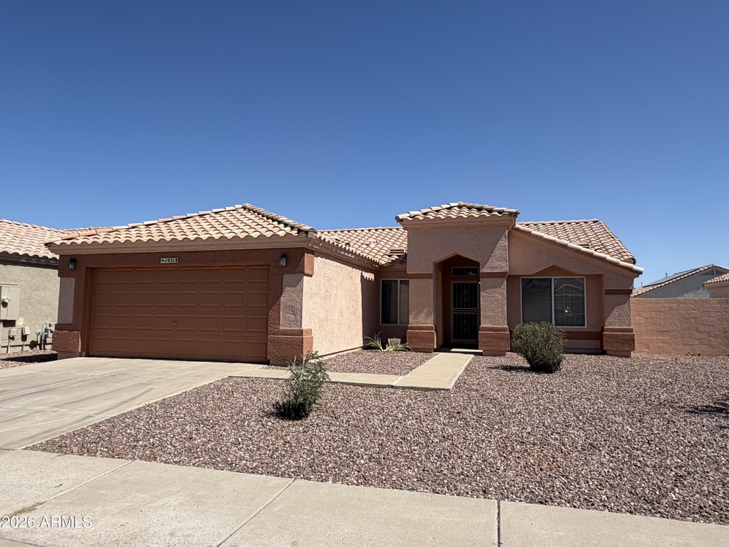 10318 W Missouri Avenue - Photo 0