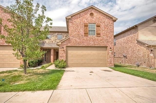 127 Castleridge Drive - Photo 0