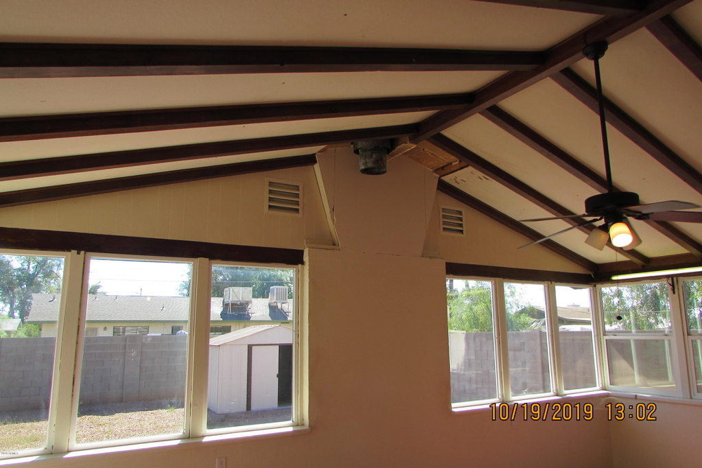 719 W 10th Street - Photo 38
