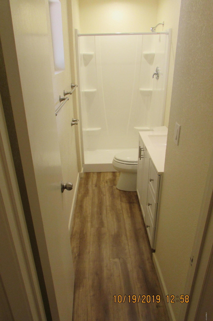 719 W 10th Street - Photo 26