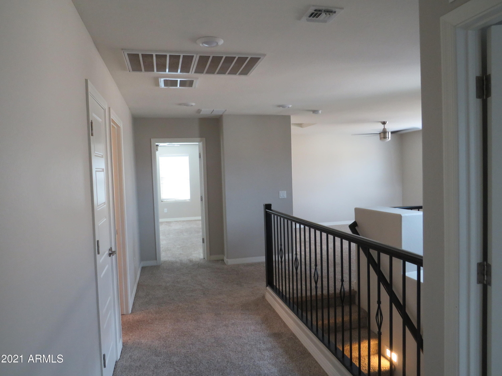 40537 W Helen Court - Photo 23