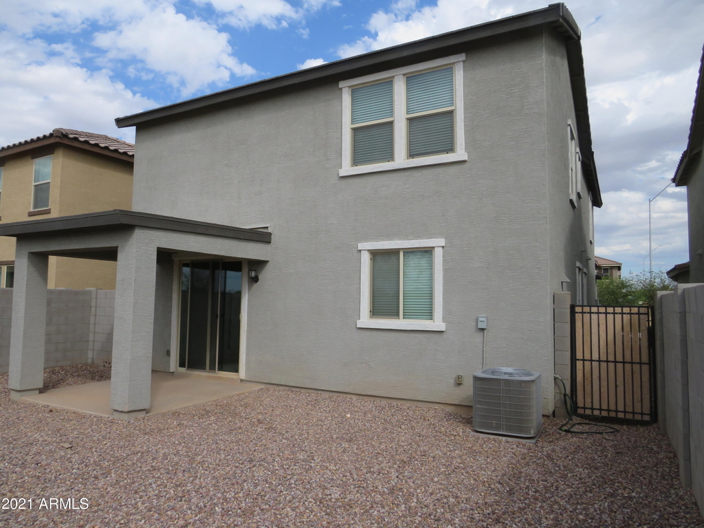 40537 W Helen Court - Photo 9