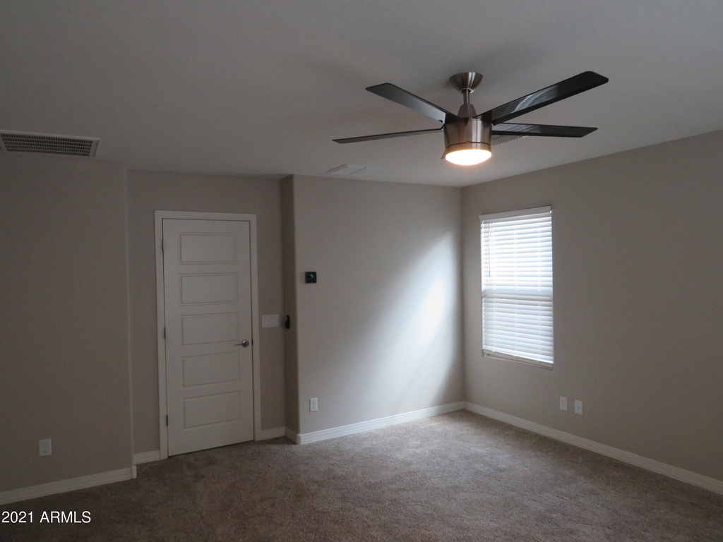 40537 W Helen Court - Photo 26