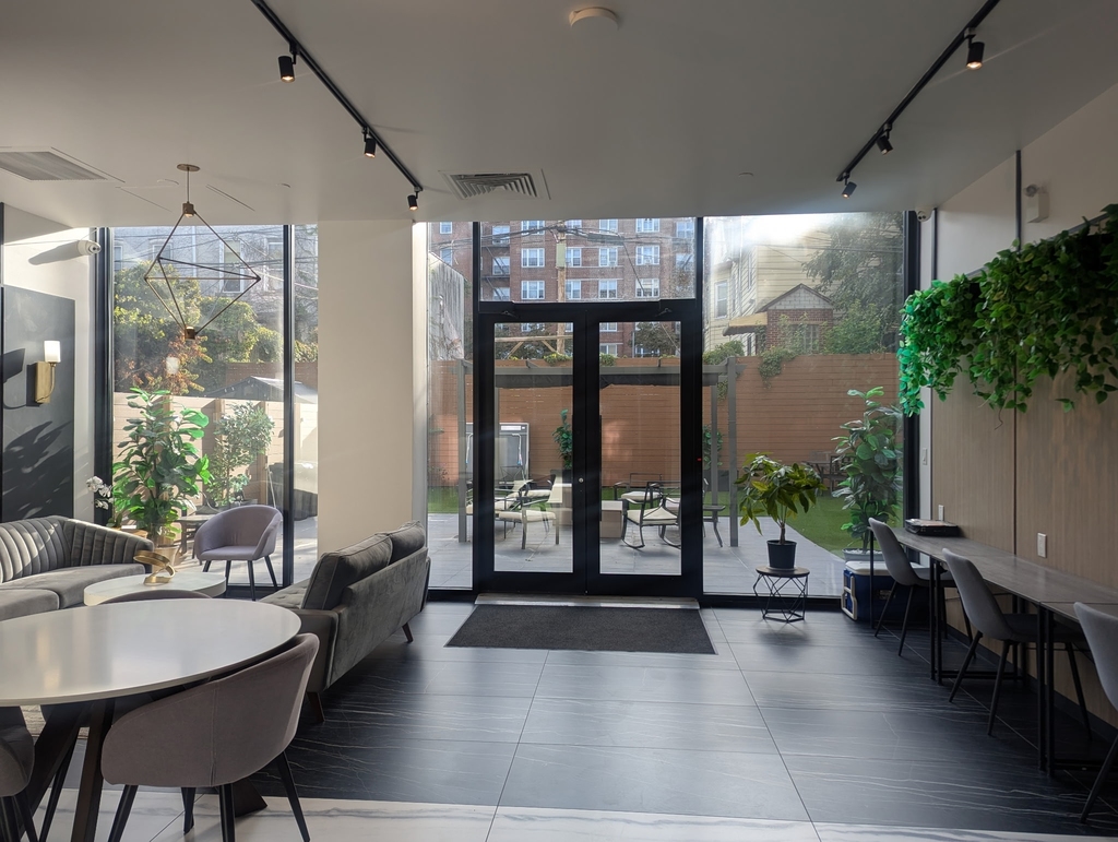 1462 Flatbush Avenue - Photo 12