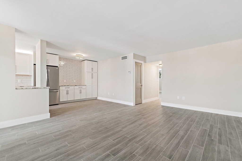 108 Paradise Harbour Boulevard - Photo 8