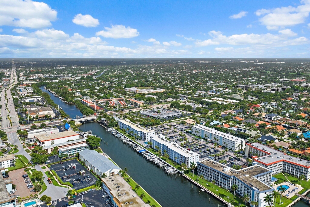 108 Paradise Harbour Boulevard - Photo 35