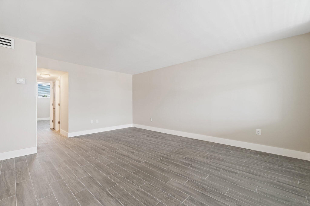 108 Paradise Harbour Boulevard - Photo 5