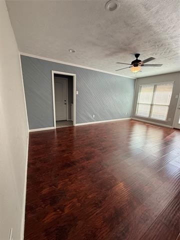 4545 Miami Drive - Photo 4