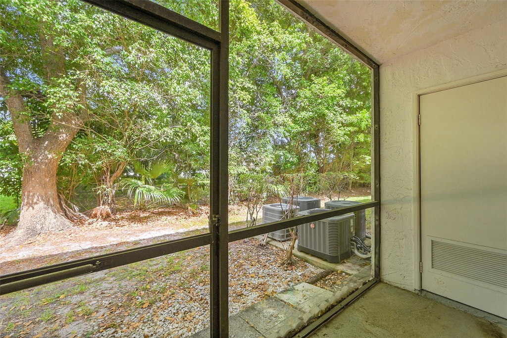2518 Nw 89th Drive - Photo 27