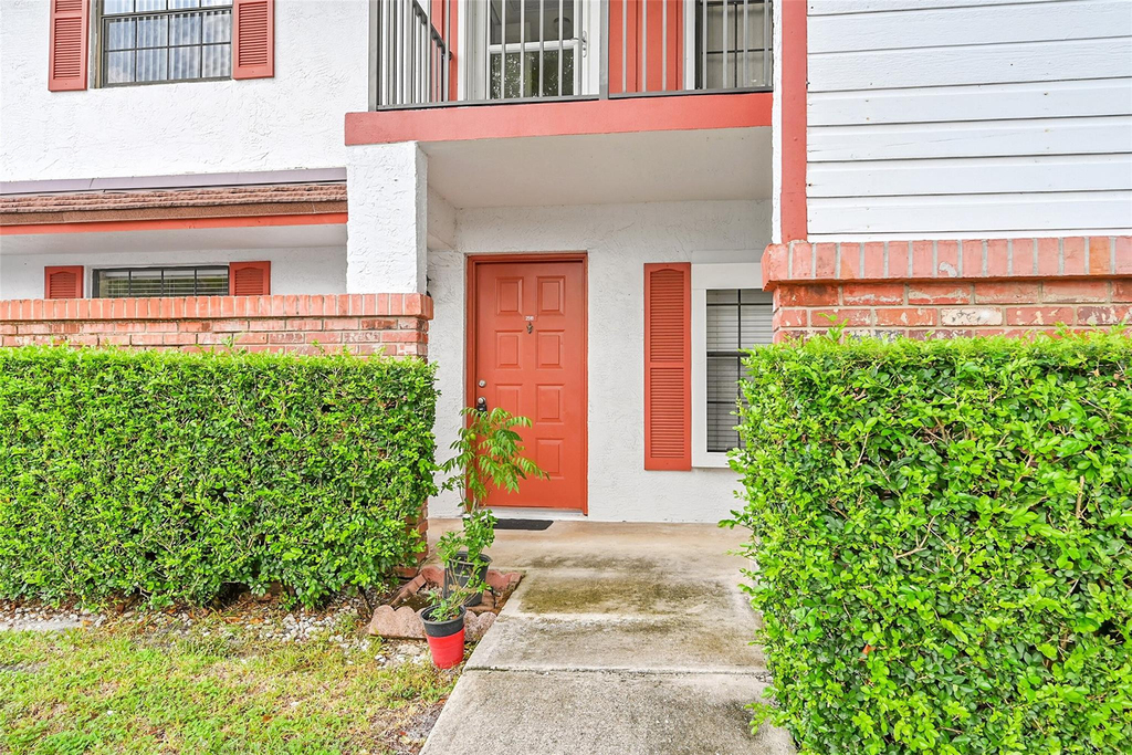 2518 Nw 89th Drive - Photo 1