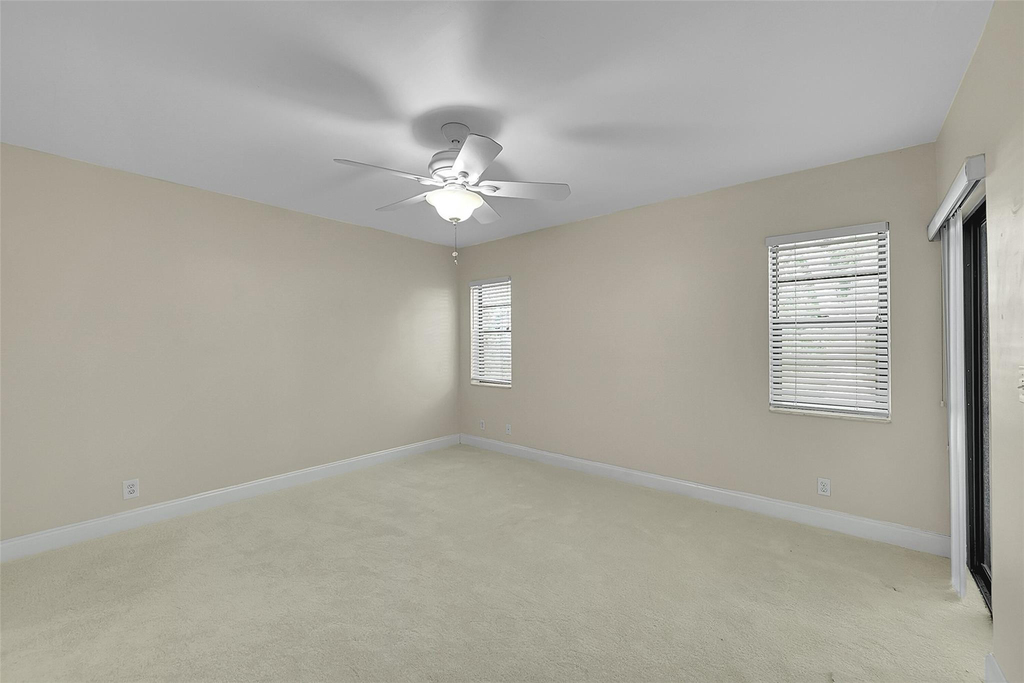 2518 Nw 89th Drive - Photo 16