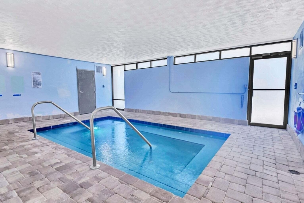 899 Jeffery Street - Photo 19