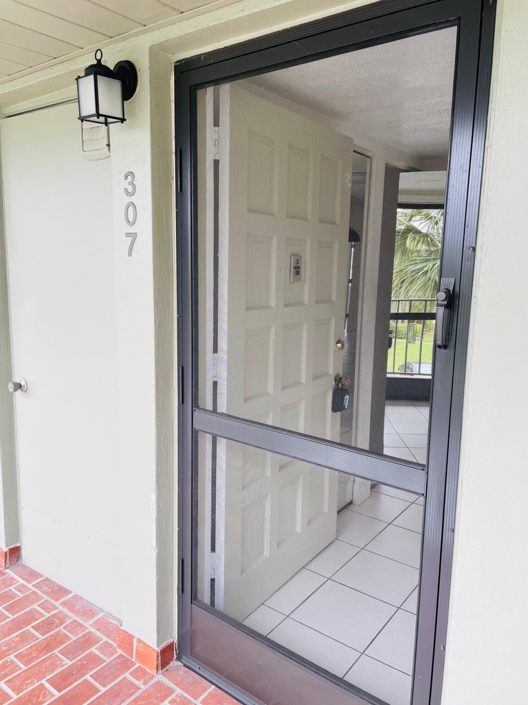 4080 Tivoli Court - Photo 4