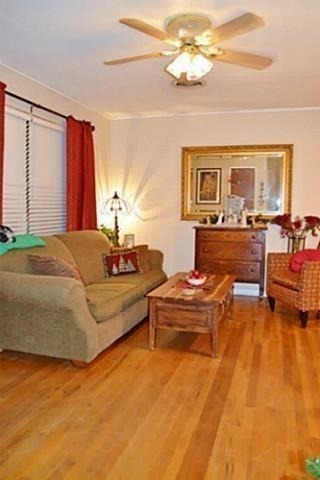 1716 Redwood Place - Photo 2