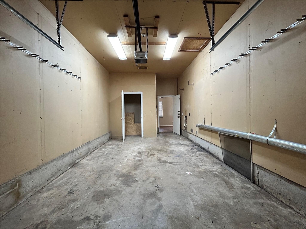 1716 Redwood Place - Photo 21