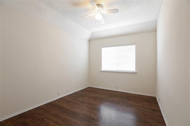 206 Howley Court - Photo 16