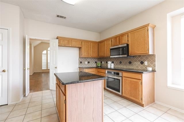 206 Howley Court - Photo 7