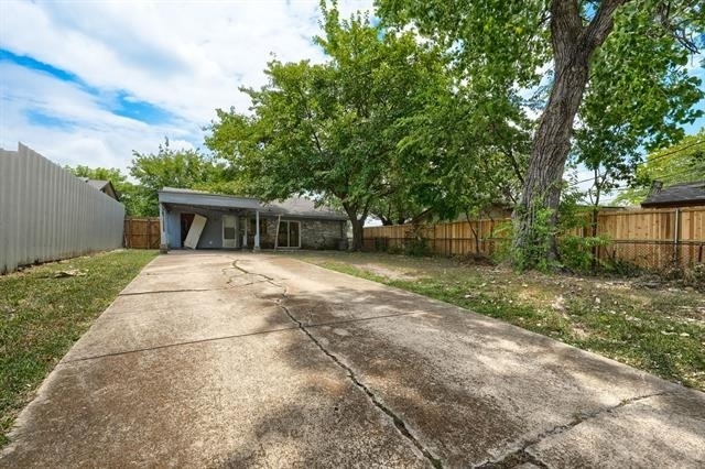 9661 Limestone Drive - Photo 16