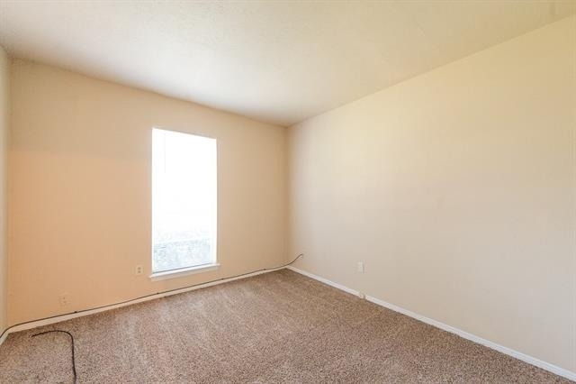 9661 Limestone Drive - Photo 7