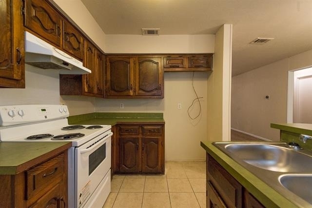 9661 Limestone Drive - Photo 2