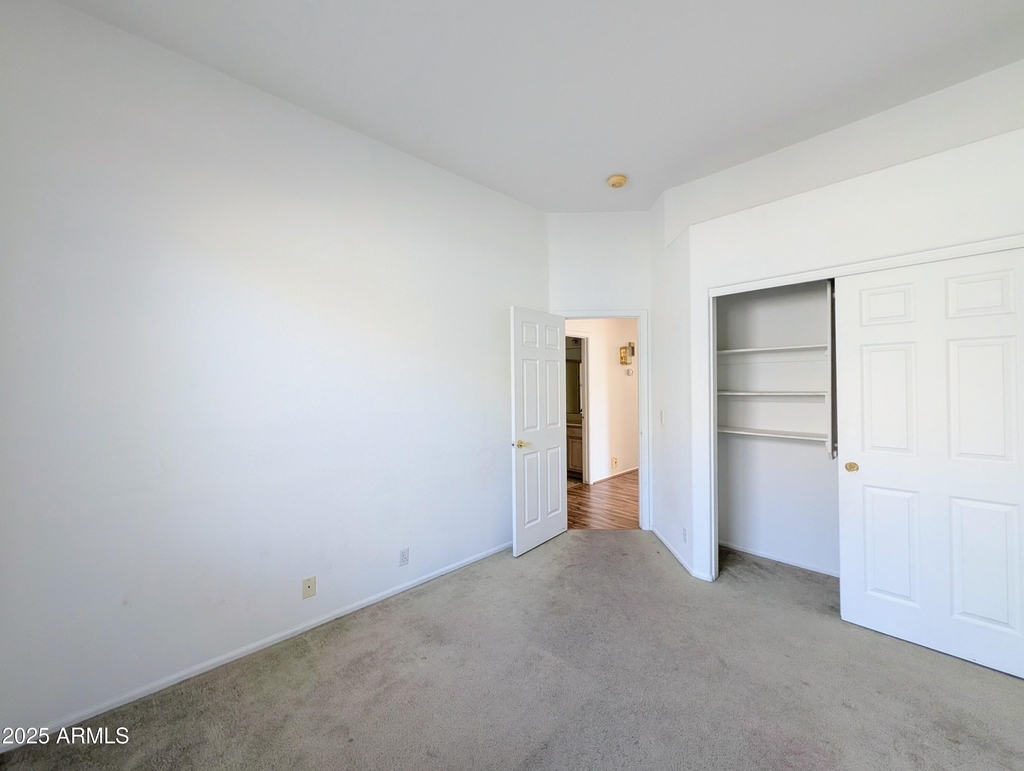 5959 W Kimberly Way - Photo 32