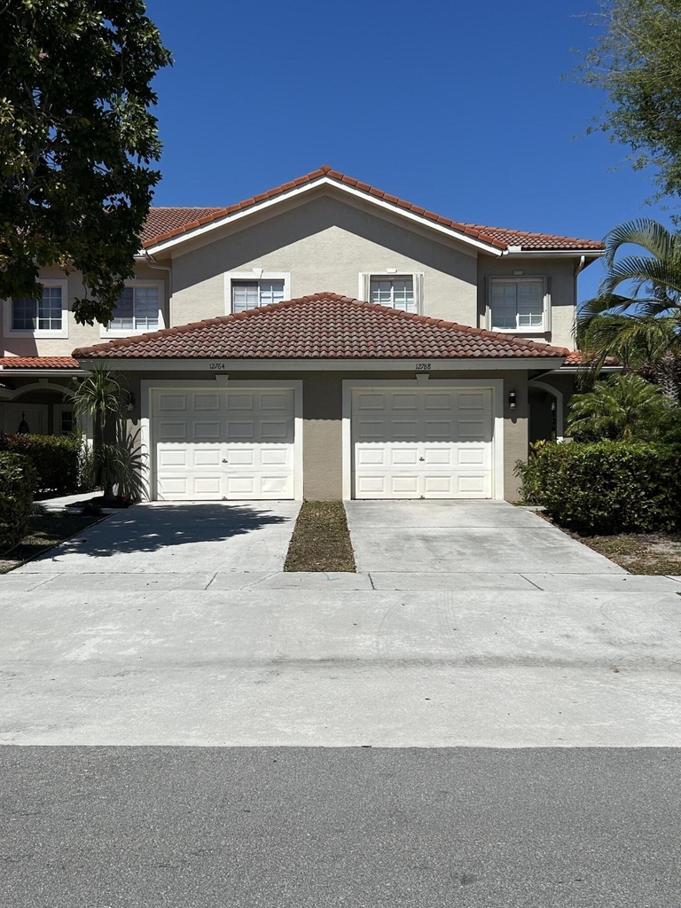 12768 Westhampton Circle - Photo 2