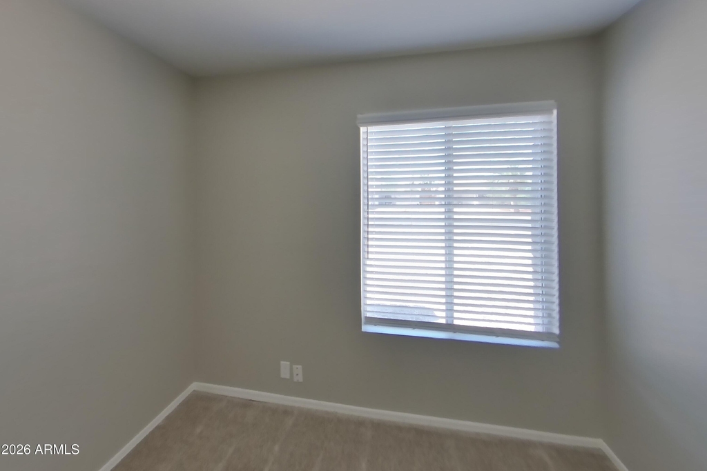 7334 W Carol Avenue - Photo 9