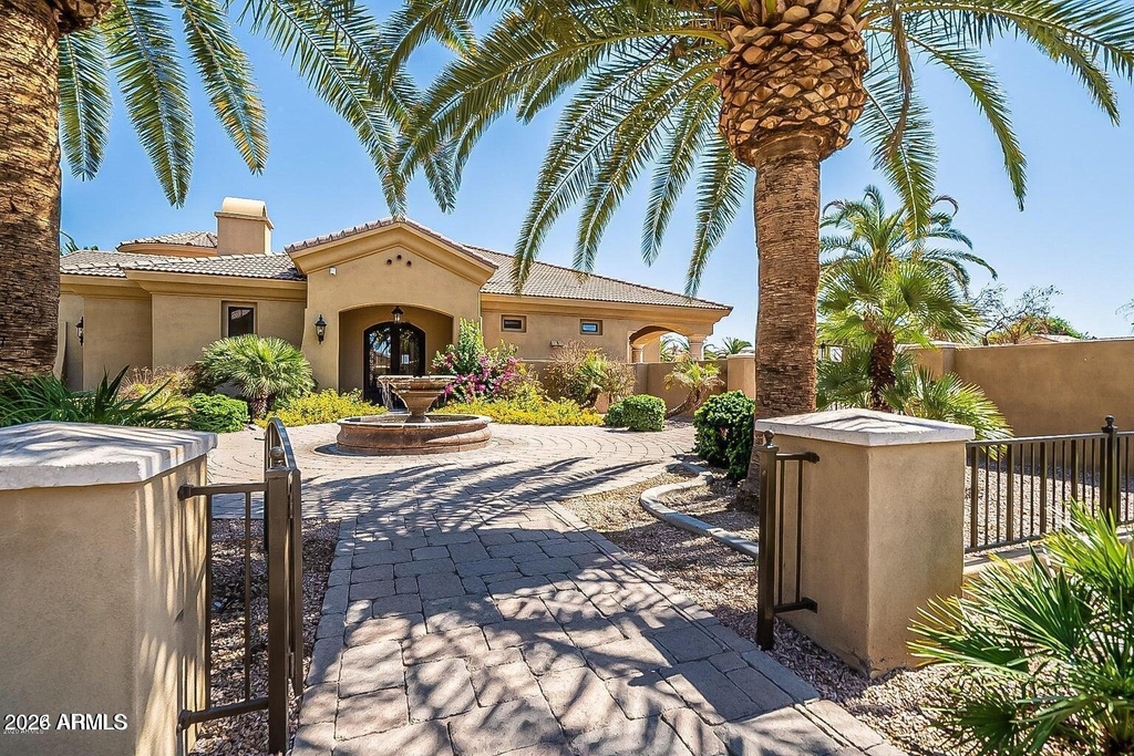 1367 S Country Club Drive - Photo 0