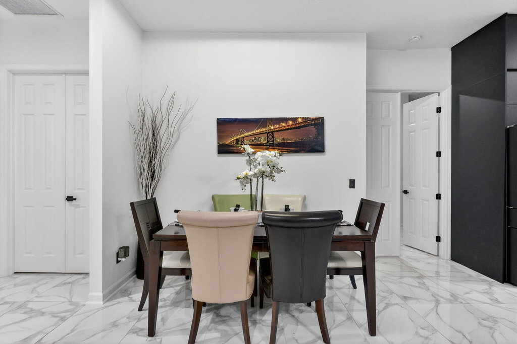 416 Sw Horseshoe Bay - Photo 7